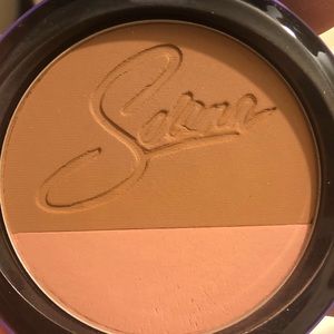 MACxSelena Techno Cumbia powder blush